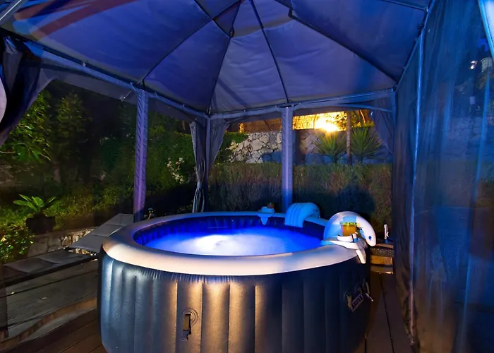 Seaside House Rastici, Ciovo - 18478 特罗吉尔