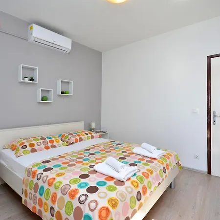 Seaside House Rastici, Ciovo - 18478 * Trogir